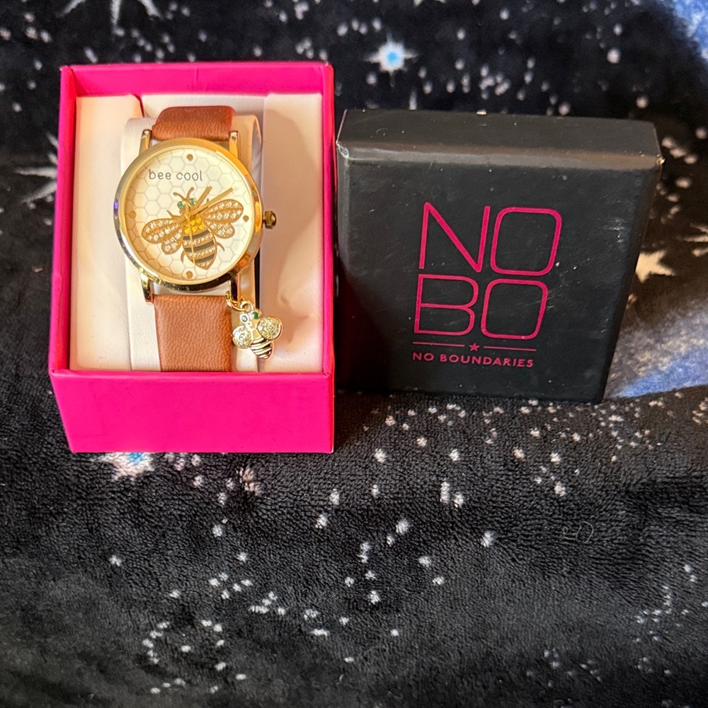 No Boundaries Gold and Brown Bee Watch